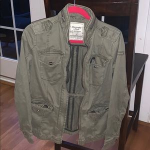 Cute stylish army green jacket